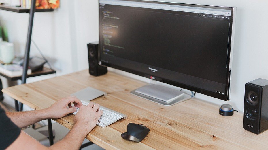 Паста для царапин на стекле телефона. Шлифовка экрана смартфона. Как избавиться от экрана. Вертикальные полосы на матрице. Как убрать царапины с экрана.