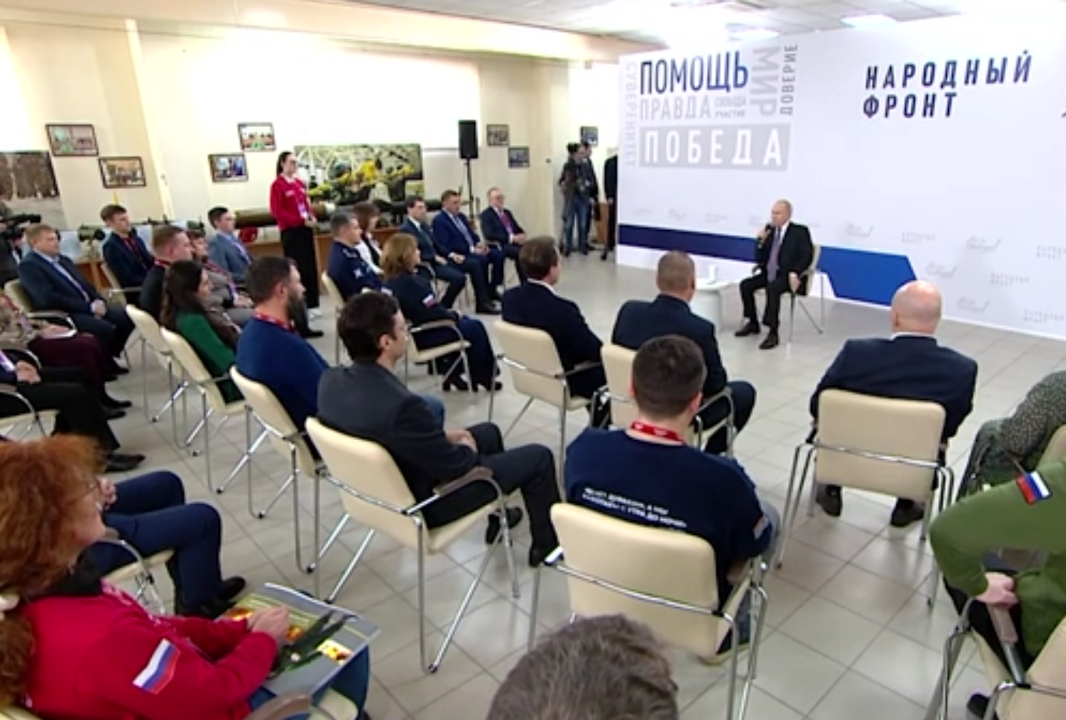 Как называется сотрудник организации. Организационная структура управления спорткомплекса. Должности служащих. Как называется сотрудник организации. Схема аутстаффинга персонала.