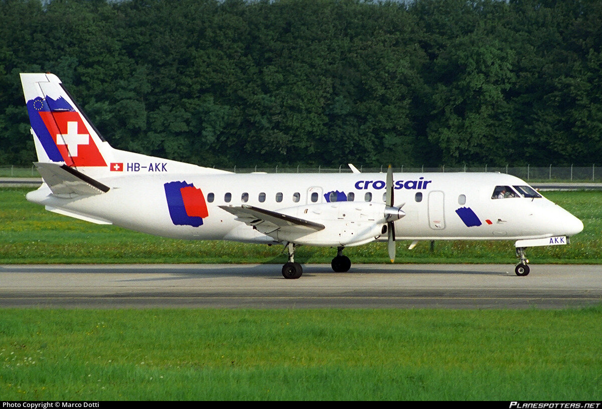Тот самый борт. Источник: https://www.planespotters.net/photo/1020332/hb-akk-crossair-saab-340b