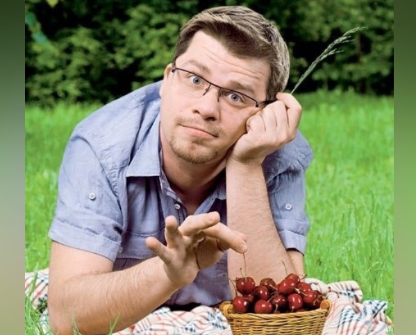 гарик харламов из камеди клаб. гарик бульдог харламов. гарик харламов. харламов атас там. харламов гарик бульдог воля comedy.