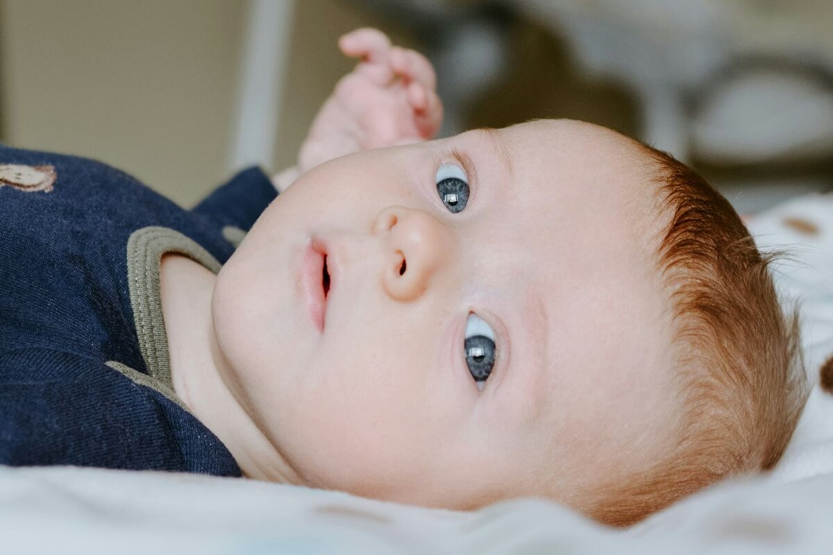 Чуткий заботливый. Доброта и любовь. Внимательный это какой человек. Чуткий заботливый. Добрый заботливый решительный чуткий.