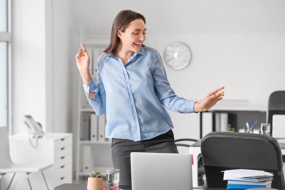 Ученые экономисты. Известные ученые экономисты. Н д кондратьев вклад в экономику. Великие экономисты 20 века. Ученые экономисты.