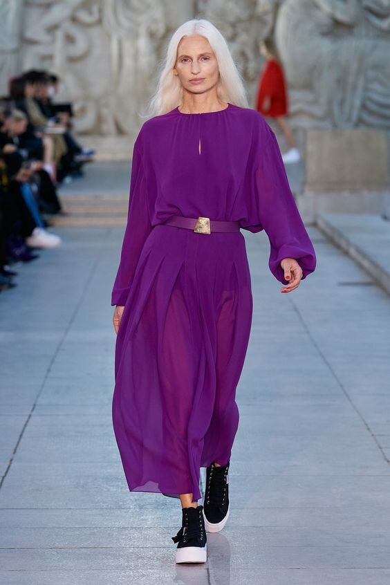 Дольче габбана kids 2020. Школьная коллекция дольче габбана. Что модно в 2024 девочкам. Что модно в 2024 девочкам. Школьная форма дольче габбана.