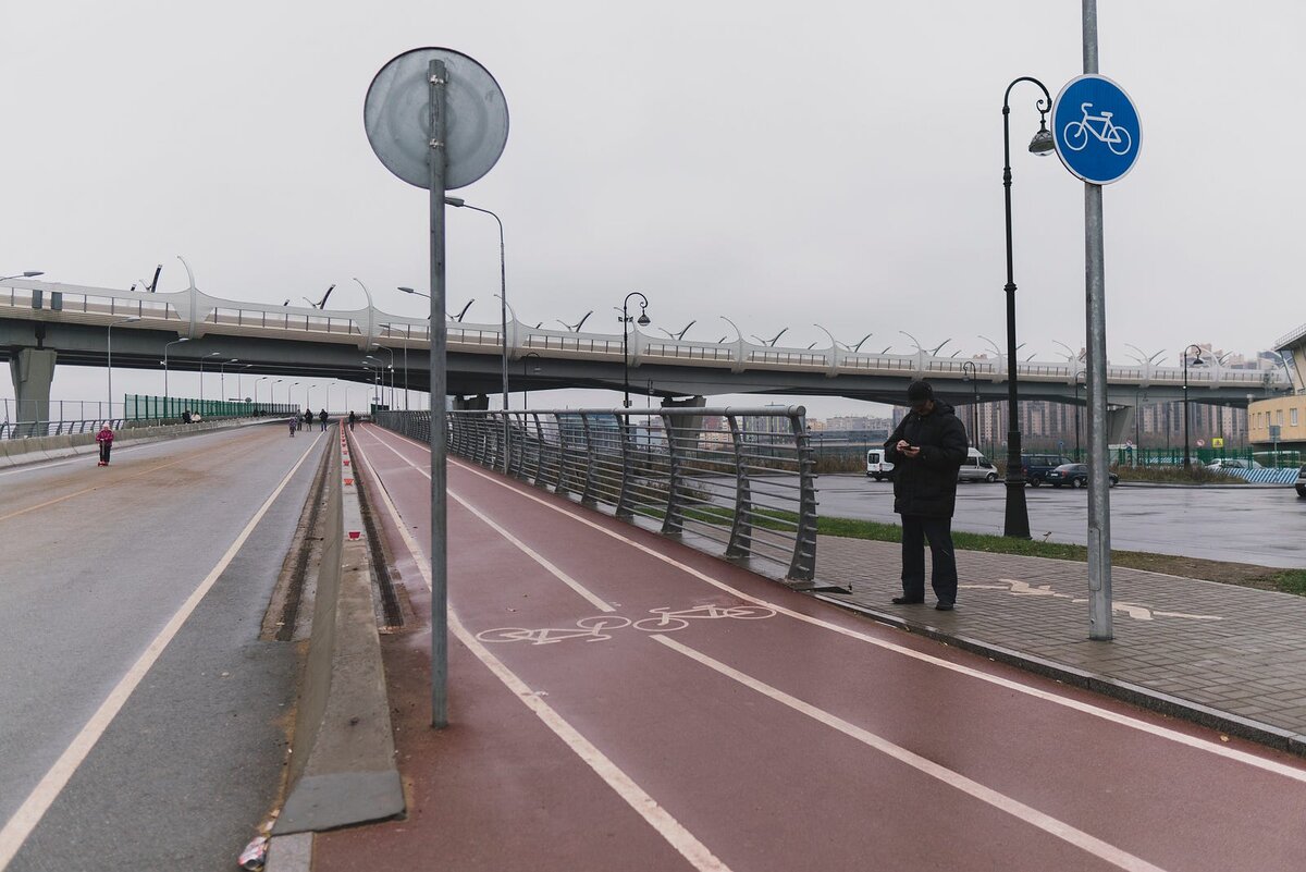 Финляндский мост в санкт-петербурге. Мост зимняя канавка питер. Мосты санкт-петербурга. Мосты санкт перетрубрг. Питер невский проспект зеленый мост фото.