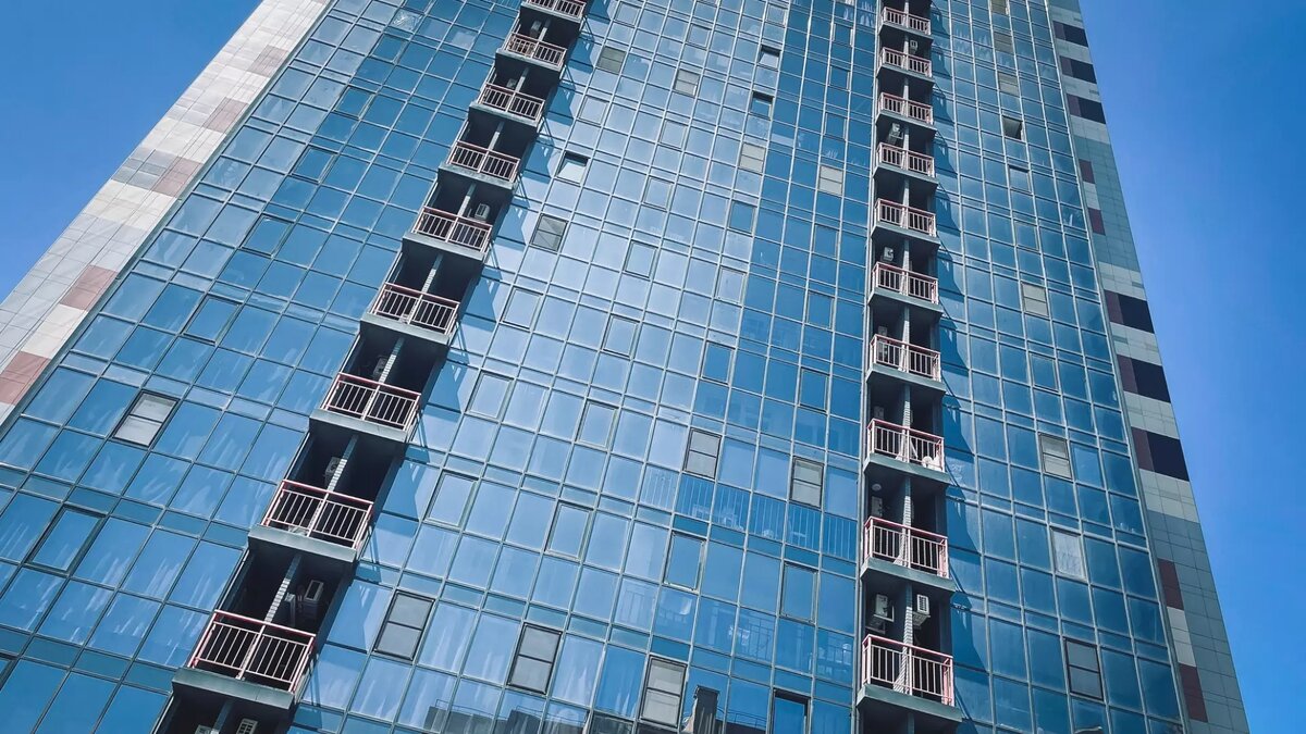     Откладывать такую покупку не стоит, об этом указала директор департамента продаж жилой недвижимости ГК «Сумма элементов» Светлана Бардина.