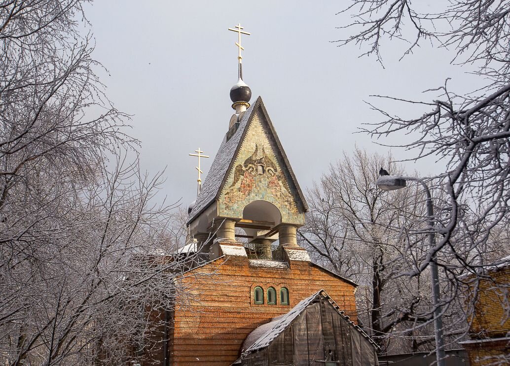 храм Воскресения Христова и Покрова Богородицы в Токмаковом переулке