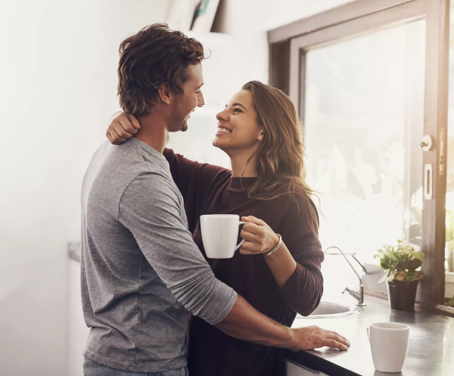 Разговор мужчины и женщины. Как стать значимой для мужчины. Мир меняется к лучшему. Мужчина восхищается женщиной. Сила мужчины.