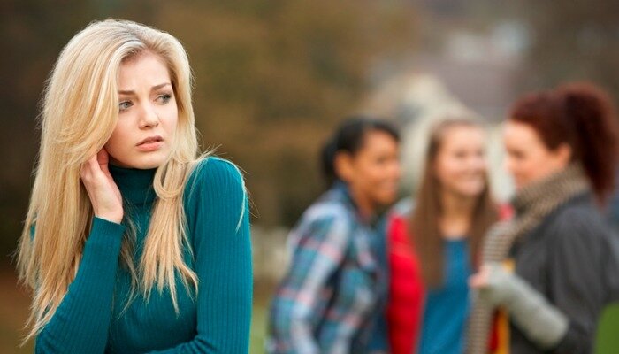 настроение женщины афоризмы. красота души. интересные высказывания в картинках. девушка с парфюмом. цитаты я слишком долго ждал.