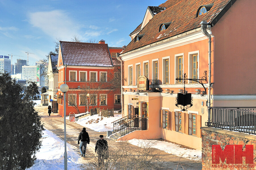 Минск куйбышева 45. Песочница минск куйбышева. Аквапарк лебяжий в минске официальный сайт. Вечеринка в аквапарке лебяжий частное. Аквапарк лебяжий в минске.