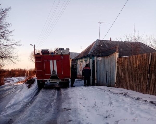 Курянам предлагают несуществующих девушек по вызову