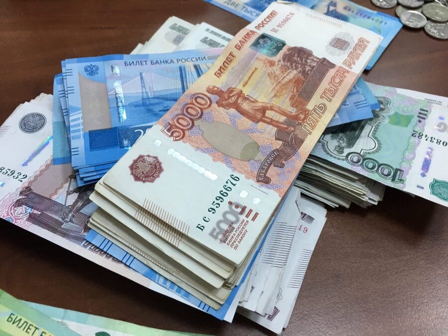 млн. пять тысяч шестьсот семьдесят. триста пятьдесят. два миллиона два цифрами. два миллиона семьсот тысяч.