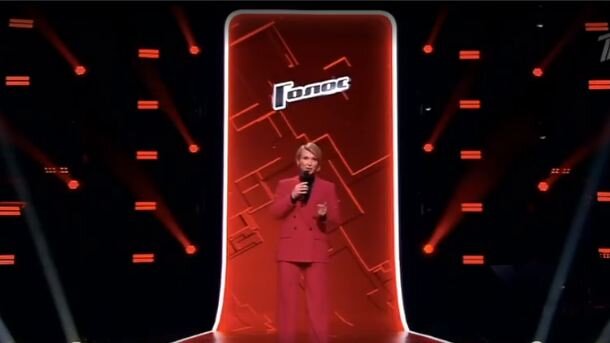 Яна Чурикова в шоу "Голос"