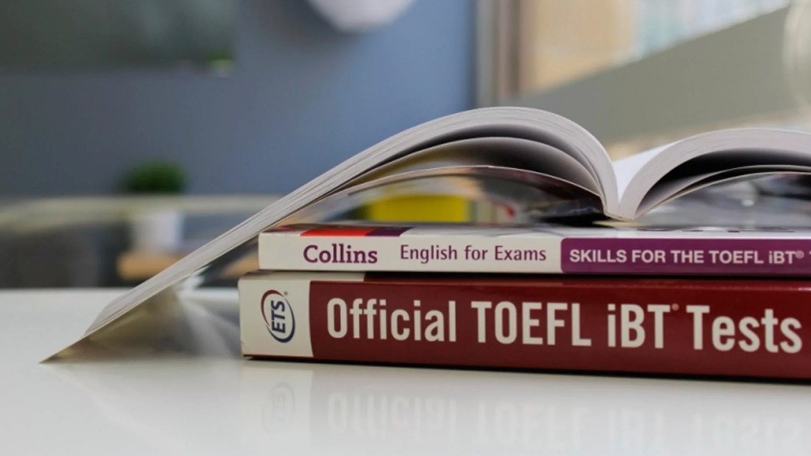 Экзамен toefl. TOEFL экзамен. Английский TOEFL. TOEFL тест. Тойфл английский.