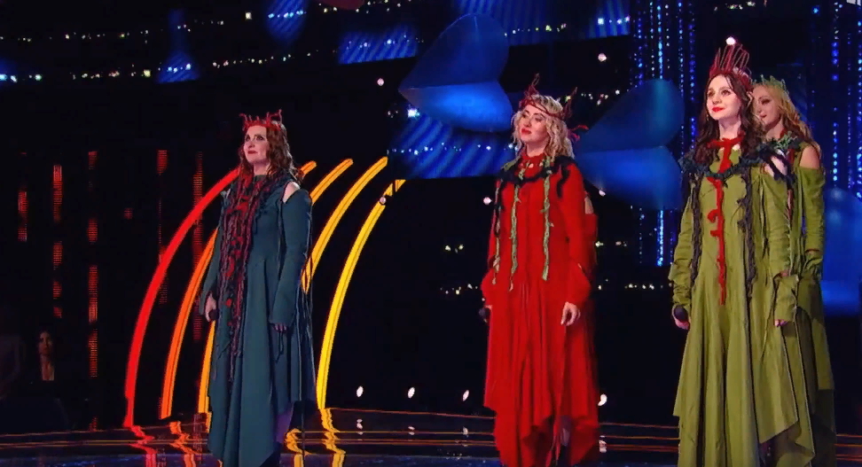 Писать своих 10 любимых вещей. Катя и саша картинки. Дима ты мой космос. Стихи из библии о любви. Если здесь наберется 10 лайков.