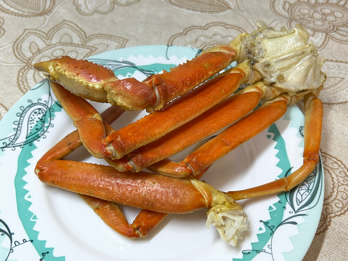 Клешни краба стригуна. Клешни краба стригуна. Как правильно варить клешни. Как правильно варить клешни. Камчатский королевский краб.