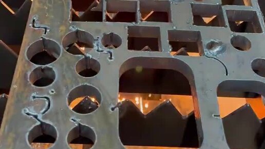 сколько можно заработать на сдаче металла. как расплавить свинец из аккумулятора. сдать металл. деньги сдачи металла. заработать можно на металле.