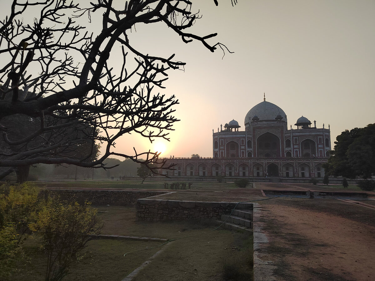 Задачи по речевому развитию в доу. Направления работы по художественно-эстетическому развитию. Режим дня в летний период в доу. Планирование индивидуальных занятий логопеда в доу. Журнал индивидуальной работы учителя логопеда в доу.