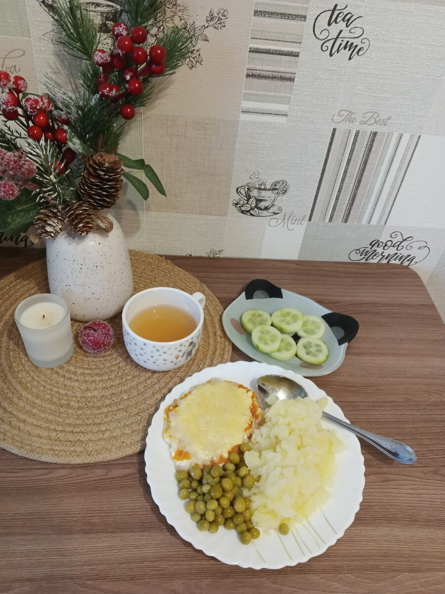 После пароварки мясо в духовке не успевает высохнуть, поэтому остается нежным и сочным. 