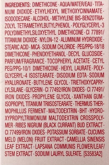 довольные туристы. яркие впечатления. путешествие друзей. новых впечатлений картинки. скайсерфинг анапа.