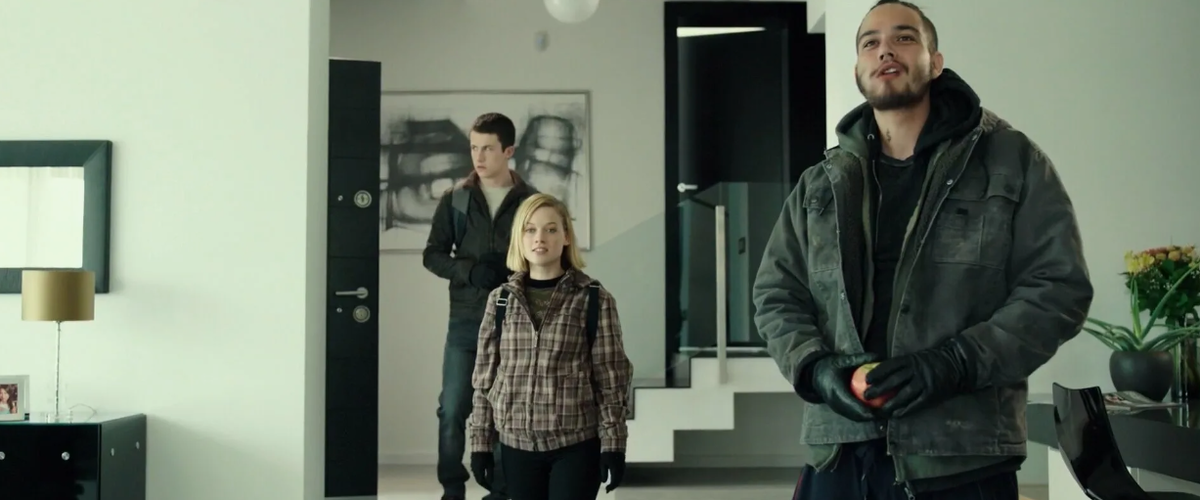 Леонардо ди каприо выживший. Уроки выживания денис никифоров. Выживания 2016. Выживание на острове 2016. Эра выживания 2022.