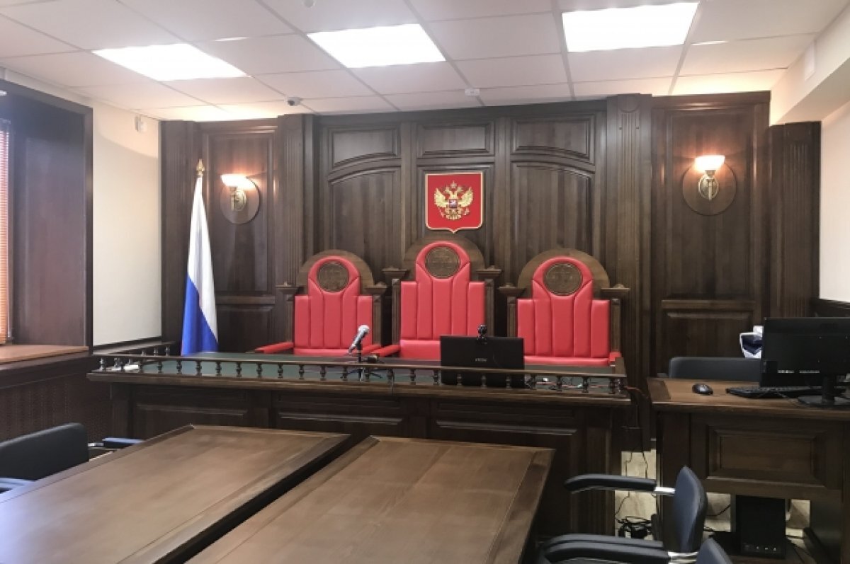    Новосибирцу дали условный срок за передачу взяток преподавателям СГУПС