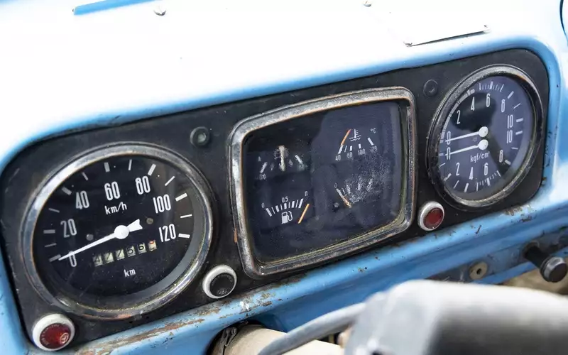 панель управления ваз 21043. панель приборов ваз 2170 приора. приора салон. ваз 2115 панель торпедо. болты крепления панели приборов лада калина 1 универсал.