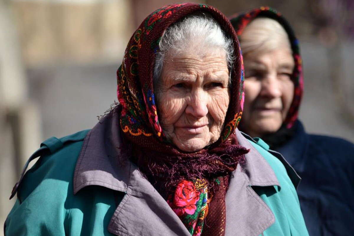 уход на пенсию работающему пенсионеру. уход на пенсию работающему пенсионеру. доплата до прожиточного минимума. перерасчёт пенсии по годам. выплаты при увольнении при выходе на пенсию.