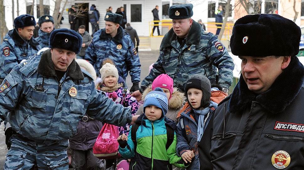 ильназ галявиев казань стрельба. стрелок в школе в казани 2021. ильназ галявиев стрельба в казанской школе. стрелок в казани 2021 стрельба школе. стрельба в перми школа сарс.