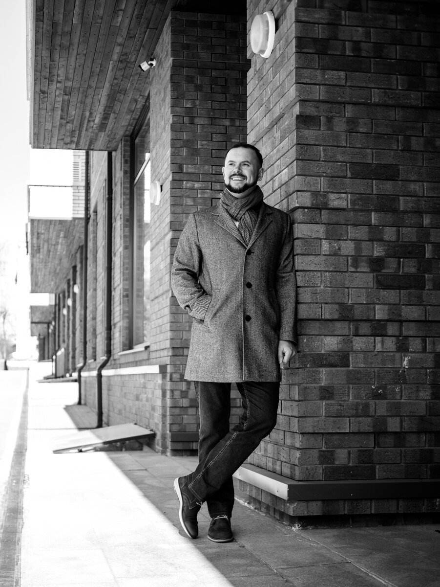 Добавим фото в стиле Нуар)))