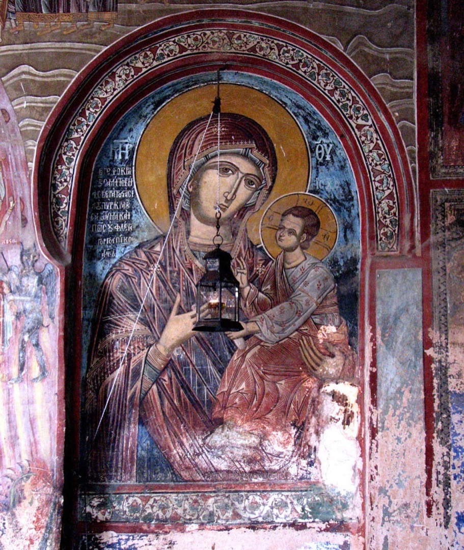 Икона Пресвятой Богородицы «Отрада и Утешение» из Афонского монастыря Ватопед