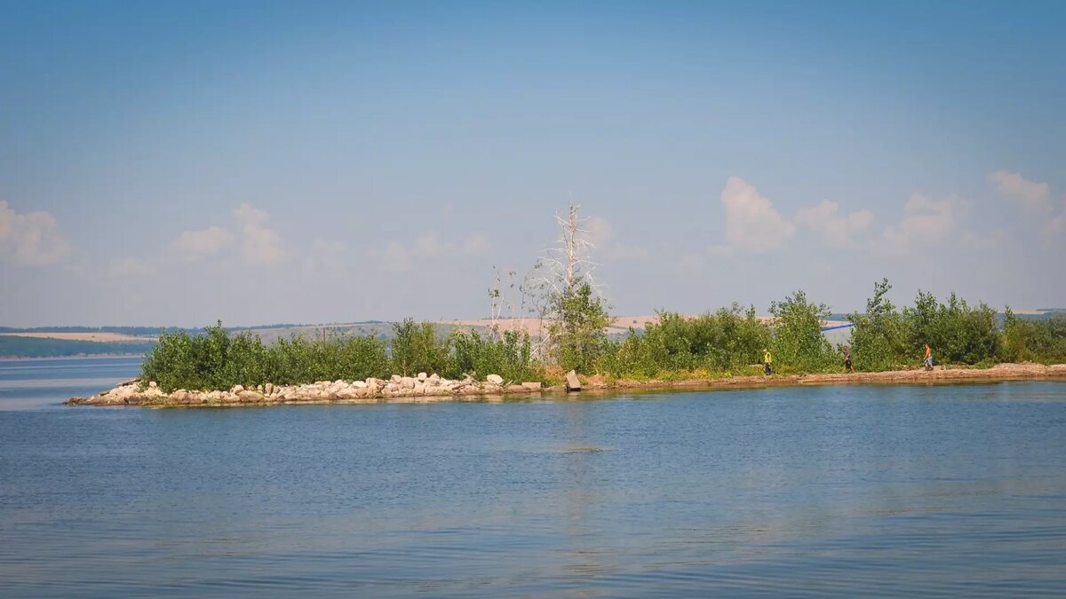     В Ростовской области ожидается ветровой нагон воды с 3 февраля, неблагоприятные погодные явления продержатся как минимум до 6 февраля, об этом сообщили в Ростовском гидрометцентре.