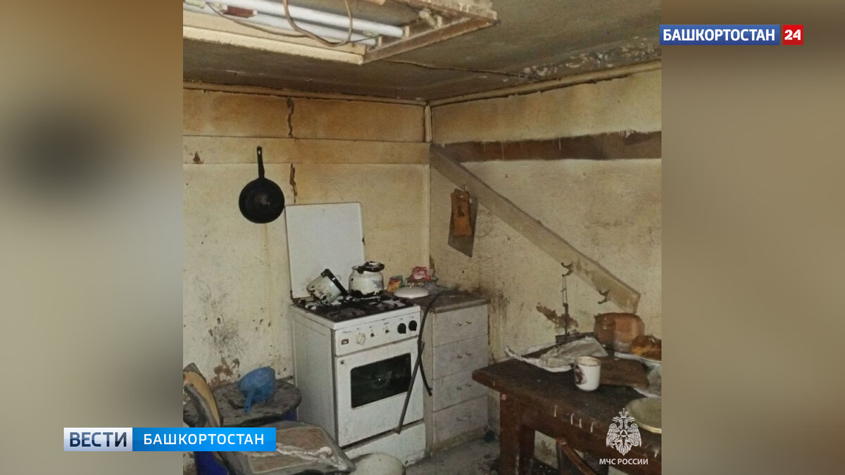 Карл галлагер в тюрьме фильм. Пацан попал. Мальчик перелезает через забор. Мальчик попал под машину. Подросток в мегаполисе.