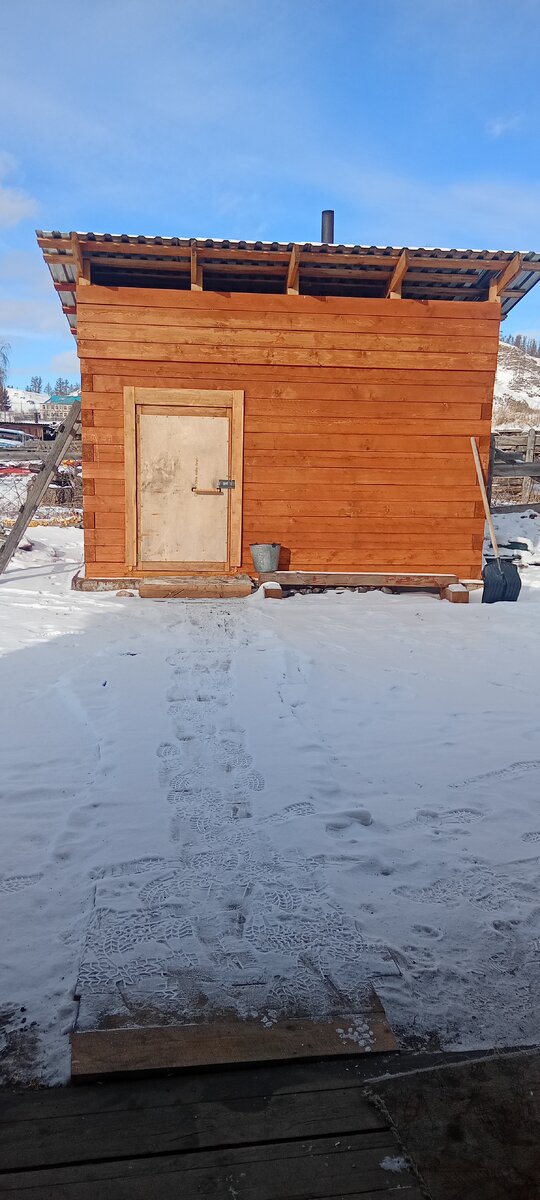 человек плохо спит. несмотря на то что плохо ночь спала. здоровый сон. несмотря на то что плохо ночь спала. хороши летние туманные дни хотя охотники их не любят.