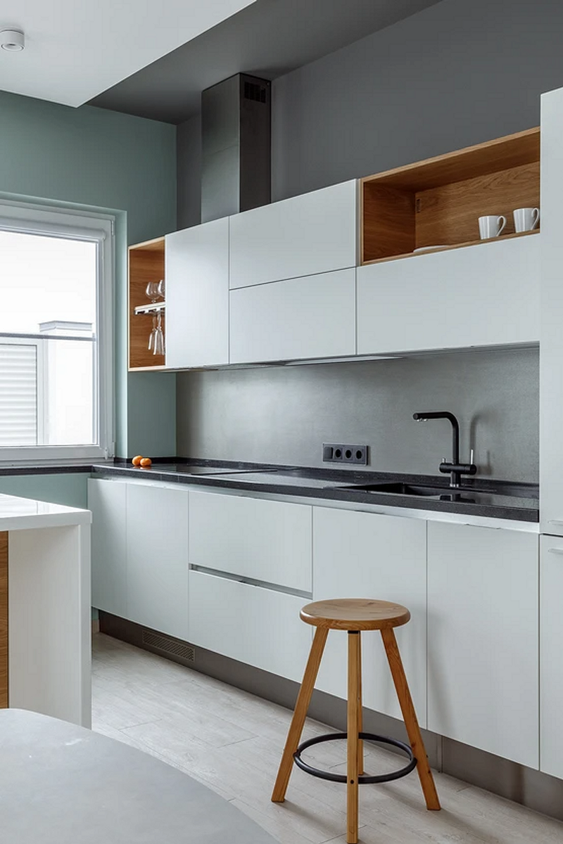    Дизайн: Сергей Старцев и Анна Тарпуджиян. Фото: Михаил Чекалов. Стиль: София Калбазова