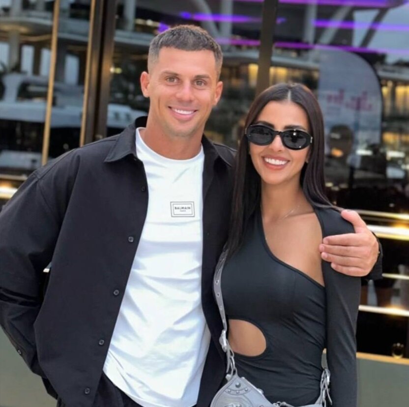 Радость за друга. Две радости. Радоваться жизни. Прекрасные мгновения жизни. Я бы с радостью лучше но лучше уже некуда.