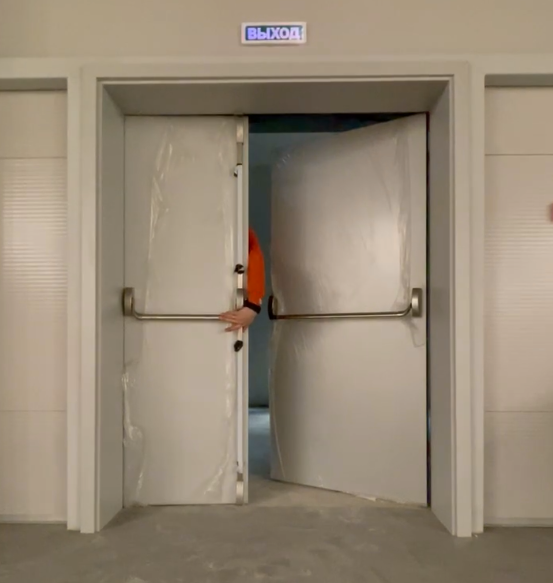 двери входные и межкомнатные. монтаж межкомнатных дверей. фирмы устанавливающие двери. баннер двери. сейф двери екатеринбург.