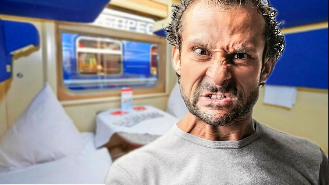 Он ругался матом, оскорблял меня самыми последними словами, позвал проводника и потребовал выкинуть меня из поезда на ближайшей станции!