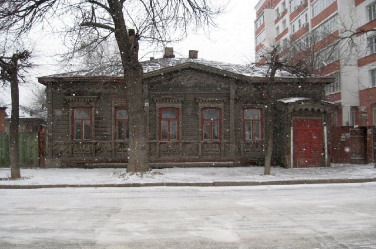    Вдова ветерана из Ленобласти жила в непригодном бараке много лет