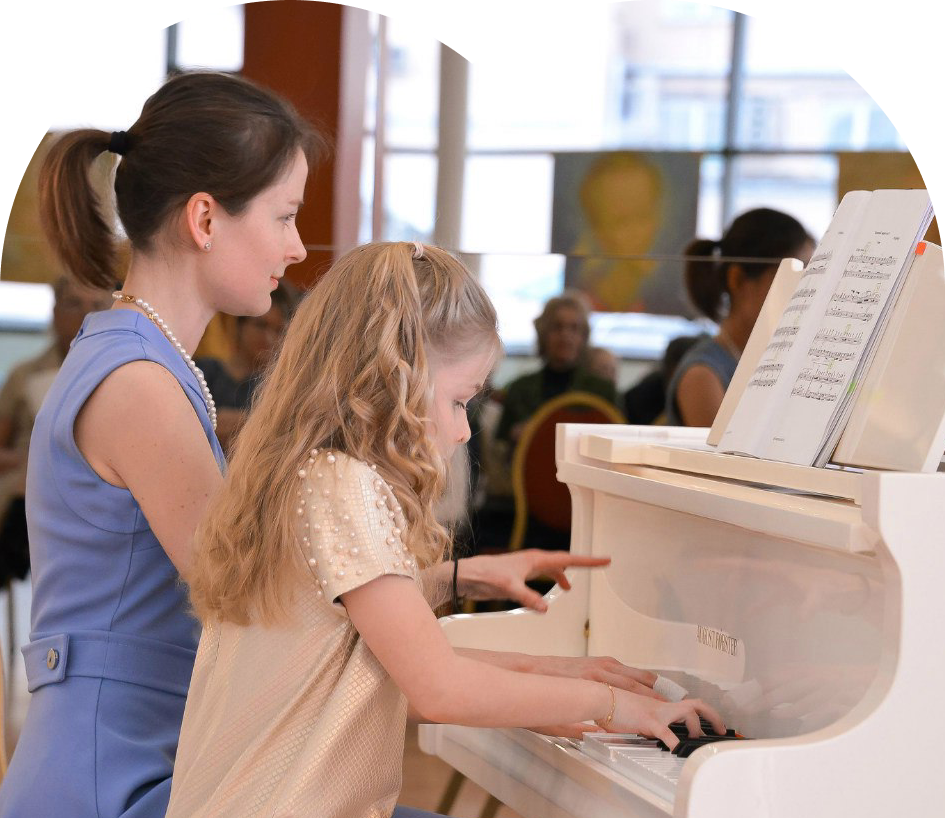 обучение дистанционно. самые крутые курсы. продаю курсы. реклама тренинга. учеба на программиста.