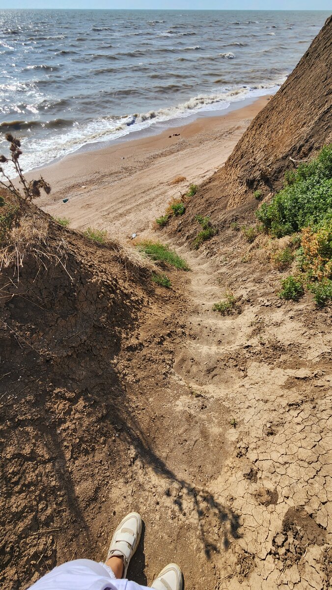 Спуск к пляжу.