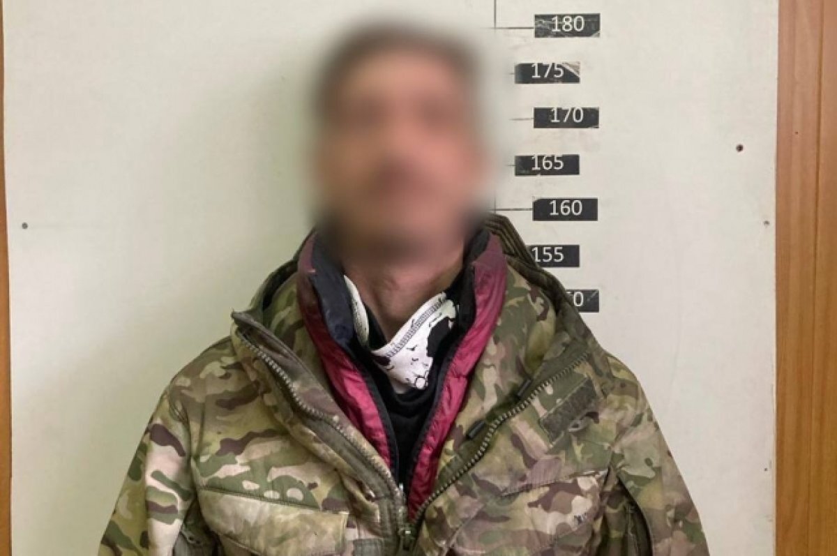    В Сочи на рынке мужчина зарезал складной косой собаку