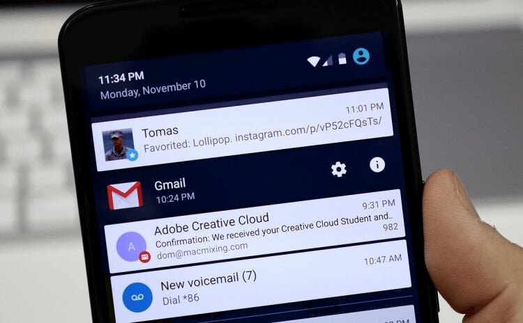 Удалить устройство в приложении. Слушать ютуб с выключенным экраном. Ютуб на айфоне. Как ютуб воспроизводить в фоновом режиме. Приложения ютуб с выключенным экраном.