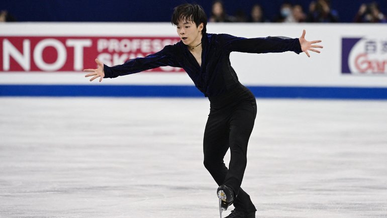    Юма Кагияма выиграл чемпионат четырех континентов. AFP