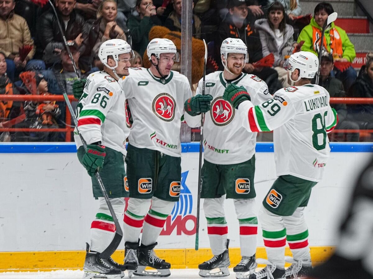    Хоккеисты "Ак Барса" в матче КХЛ© пресс-служба ХК "Ак Барс" (Ильнар Тухбатов)