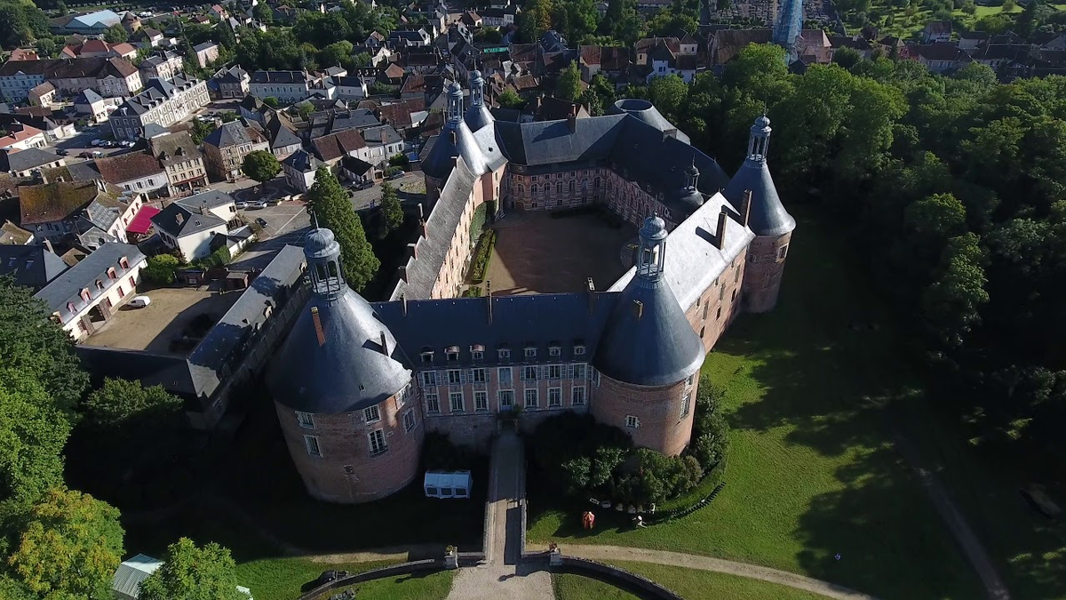 Замок история 6 класс. Англия. Средневековые замки берлина. Для чего строились замки. Гедеон замок.