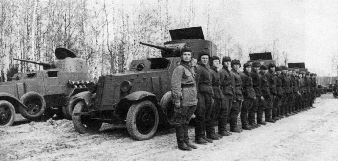 После поражения в 1-й мировой войне в Германии длительное время было запрещено создавать бронетехнику.-21