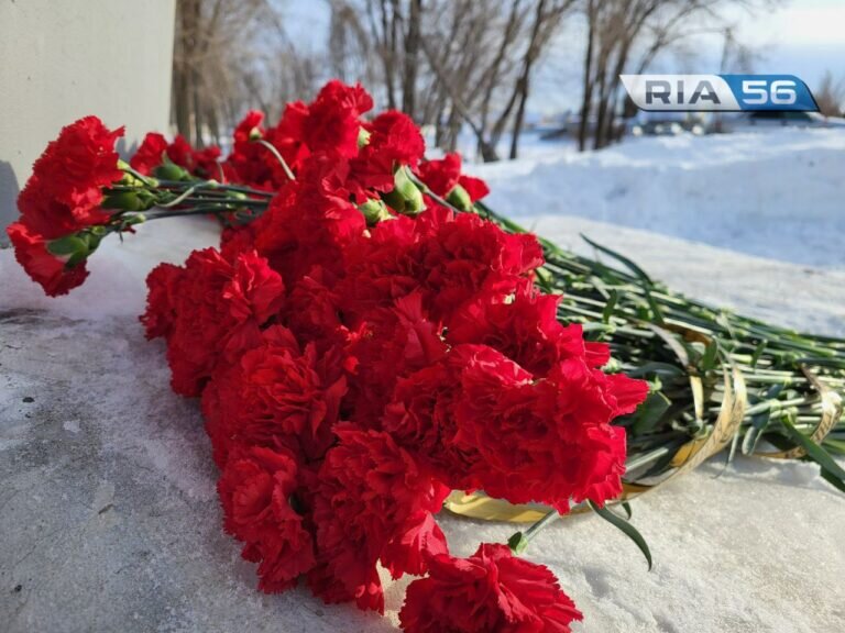    8 февраля в Оренбурге простятся с погибшими членами экипажа ИЛ-76 Марина Шарт