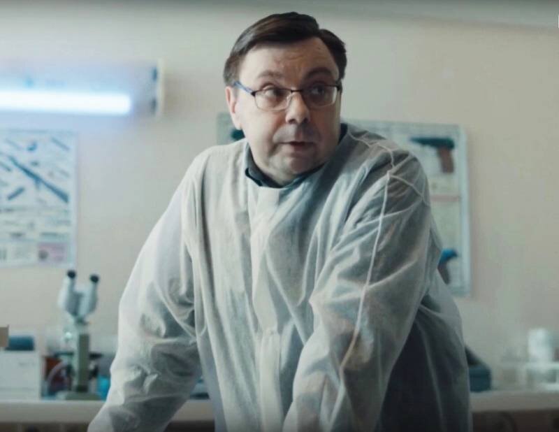 Dmitry. Dmitry. Пчела актер. Дмитрий пчела. Дмитрий пчела и дмитрий сова.