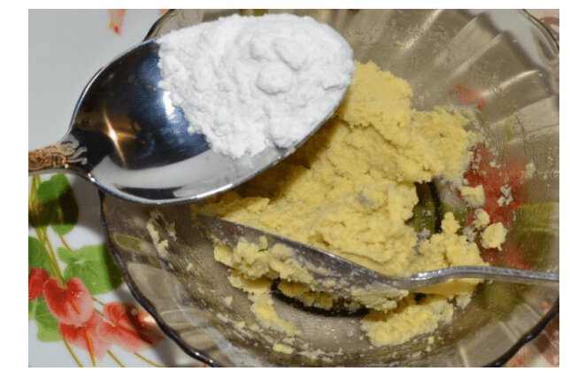 Рецепт отравы борной кислоты с яйцом от тараканов.