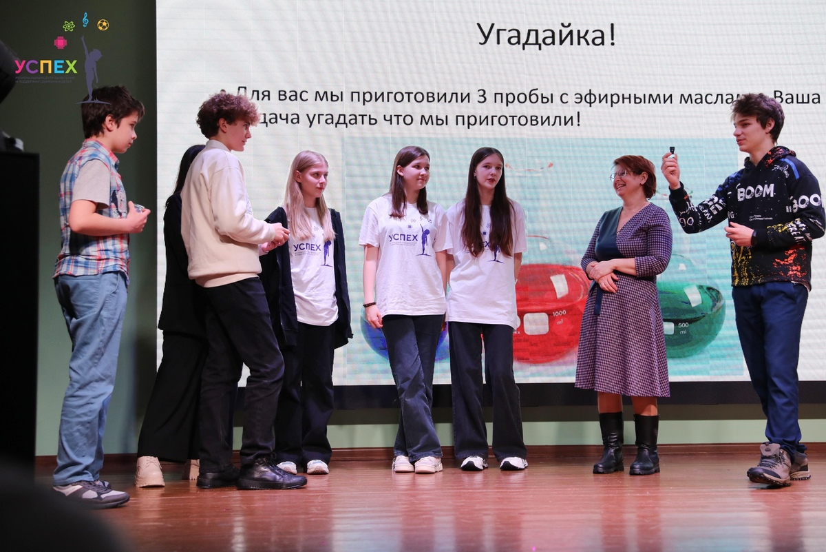 Образовательное пространство школы. Воспитательное пространство школы схема. Воспитательное пространство школы. Единое воспитательное пространство. Компоненты воспитательного пространства.